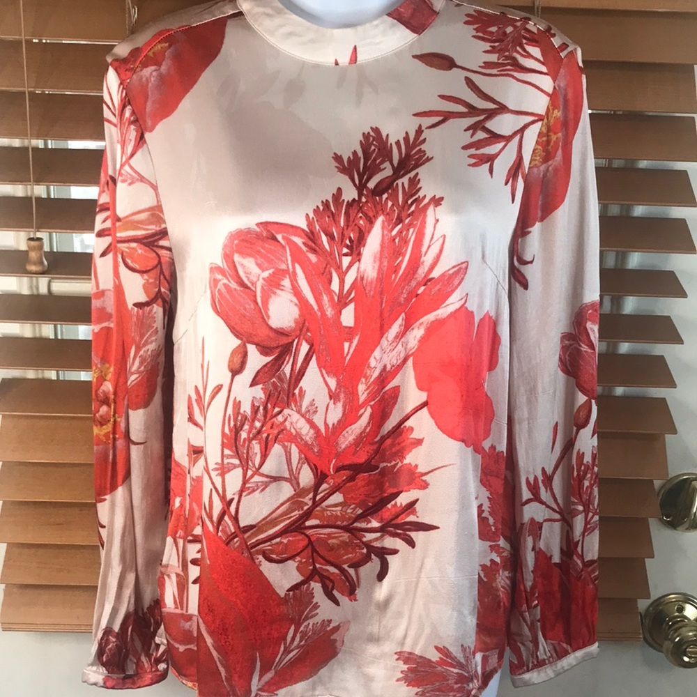 Karen by Simonsen Mercy Floral long sleeve blouse size 36/ small